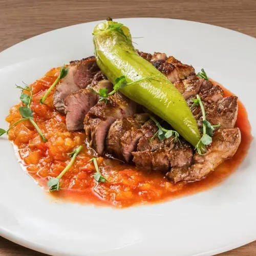 Ceafă de porc în stil moldovenesc