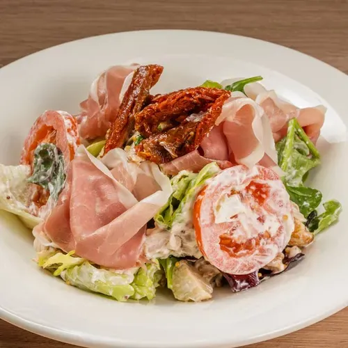 Salată italiană cu anghinare marinate